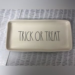 Magenta Halloween plate